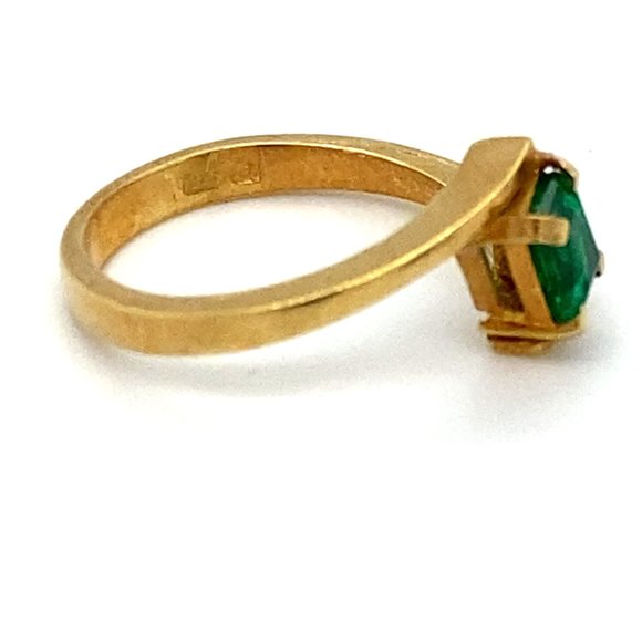 Emerald .80ct Solid 22K Yellow Gold Ring - Picture 6 of 9